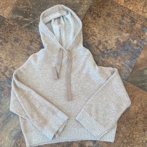 Cropped Hoodie